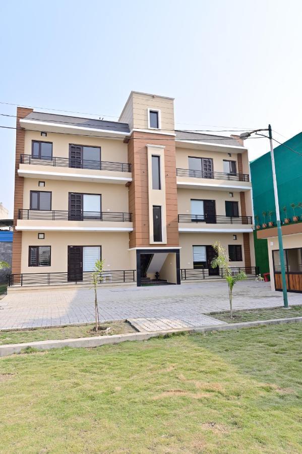 Ideal Home Stay Amritsar Esterno foto