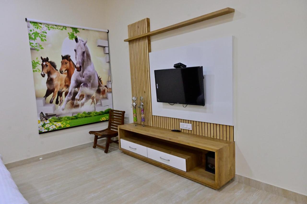 Ideal Home Stay Amritsar Esterno foto