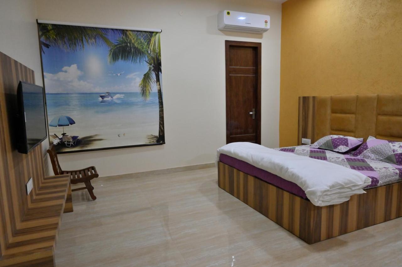 Ideal Home Stay Amritsar Esterno foto